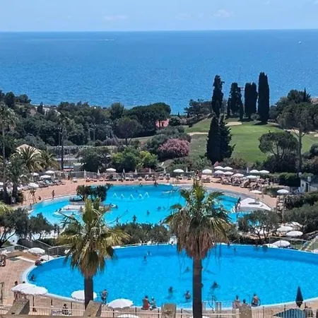 Vue Panoramique Au Cap Esterel T2 * Saint-Raphaël